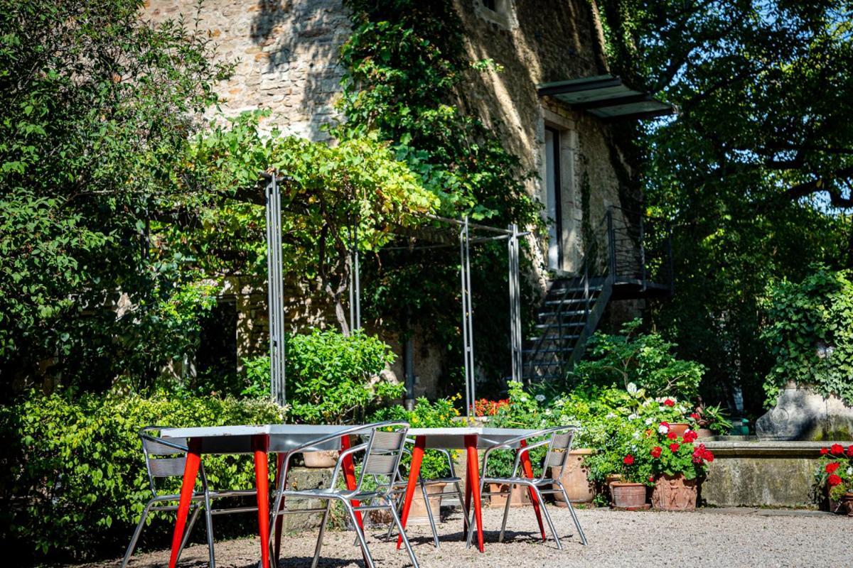 L'Atelier Du Relais Bed & Breakfast Laives Bagian luar foto