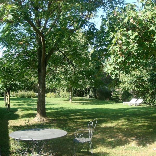 L'Atelier Du Relais Bed & Breakfast Laives Bagian luar foto